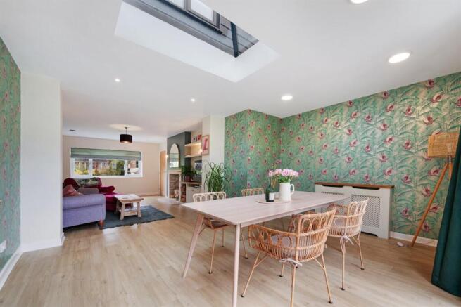 Living/Dining Room
