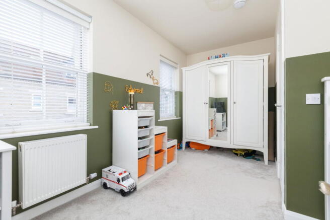 Photo 10