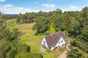 The Drive, Park Close, Rickmansworth WD3 1QH