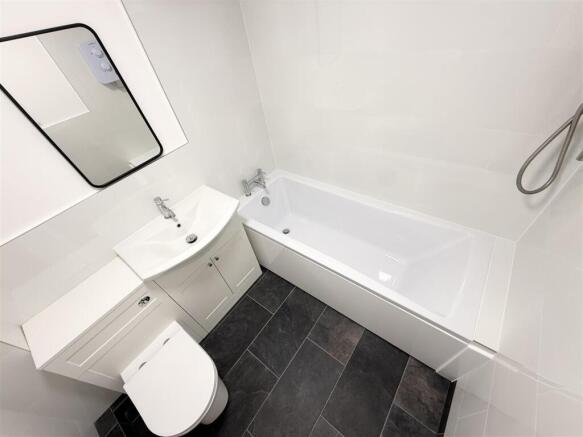Bath 2.jpg