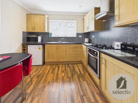2 bed Semi-Detached for sale Image 6