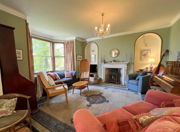 Lounge 2