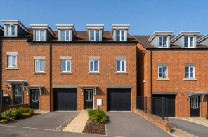 12, Heathcote Road, Andover SP11 6XH