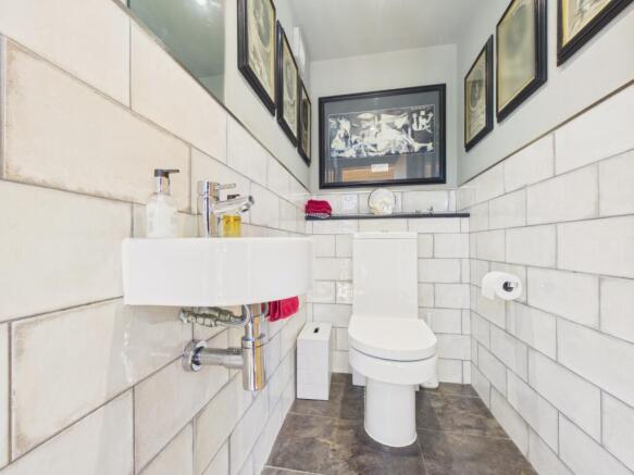3 bed Detached for sale Image 10