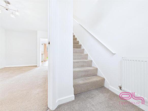 Blakeholme Court, Burton on Trent (4).jpg