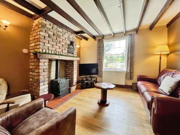 4 bed Link Detached House for sale Image 7