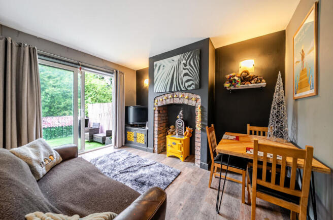 3 bed Semi-Detached for sale Image 6