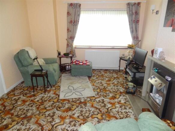 SITTING ROOM