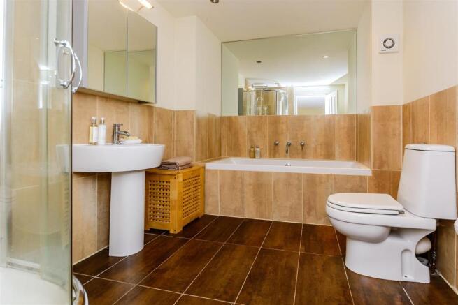 8314278-interior04.jpg