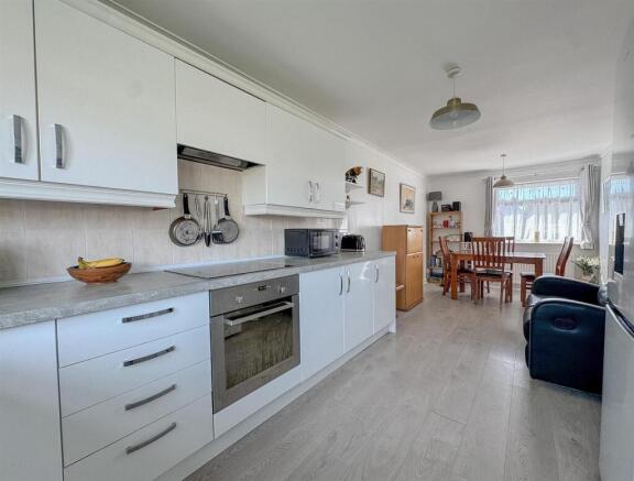 Kitchen / Diner