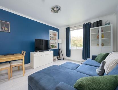229/6 Calder Road, Edinburgh, EH11 4RG