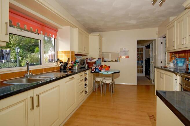 Kitchen/Breakfast Room