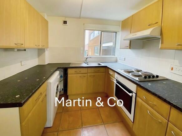 8a40cb7e-Kitchen