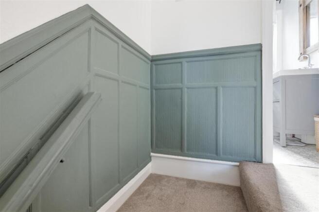 2 bed Terraced for sale Image 10