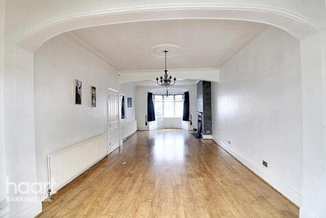 Campbell Avenue, Barkingside