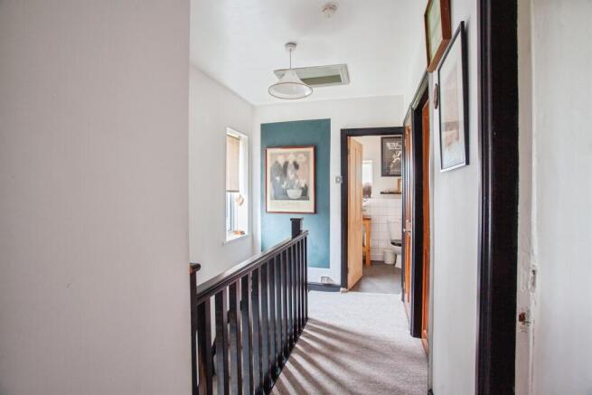 3 bed Semi-Detached for sale Image 12