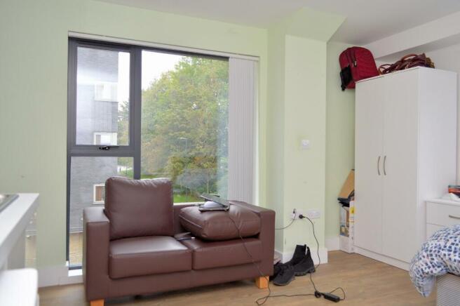 Studio for sale Image 4