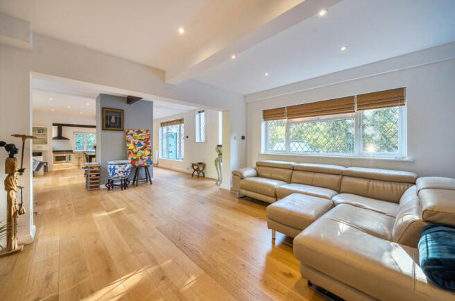 1396071-5-6967b75...