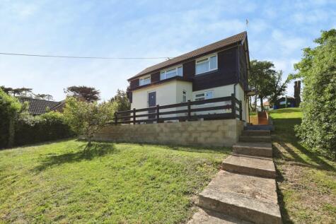 Weston Road, Totland Bay, PO39