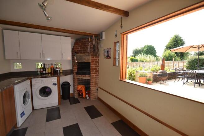 Utility/Garden Bar