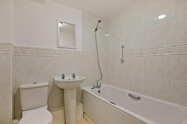 1 bed Apartment for sale Image 8