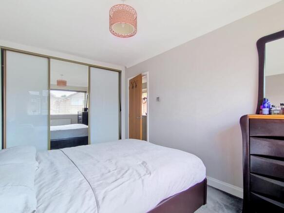 3 bed Detached for sale Image 10