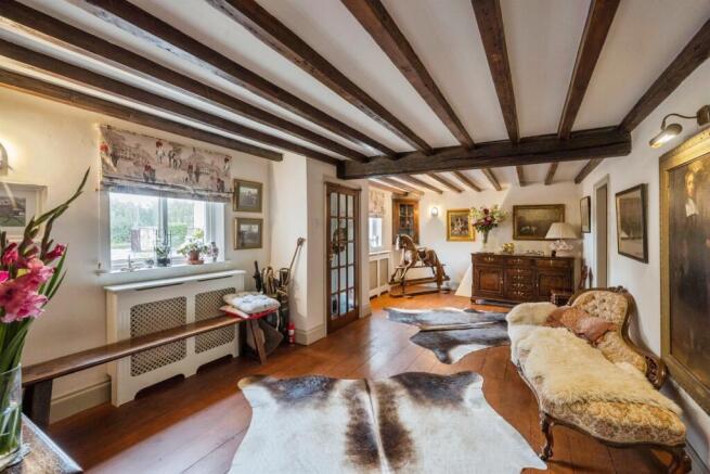 9 bed Detached for sale Image 7