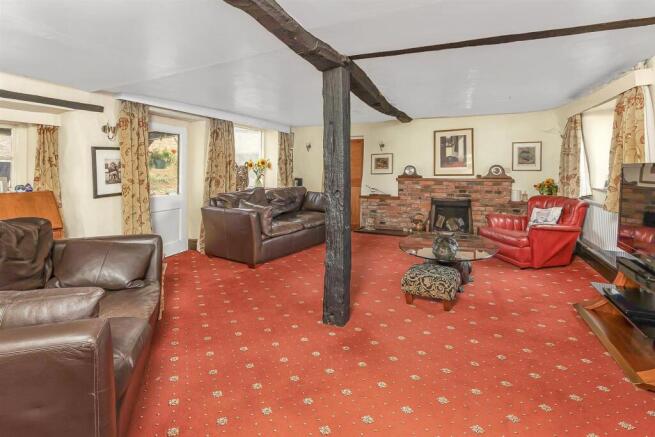 Greys Orchard, Barby