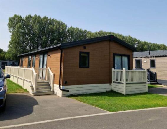 2 bed Lodge for sale Image 12