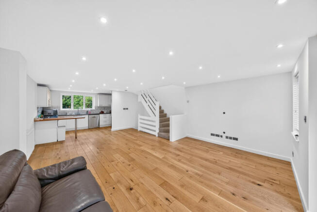 Reception/Kitchen