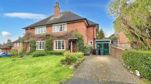 27, Fox Hill, Birmingham B29 4AG