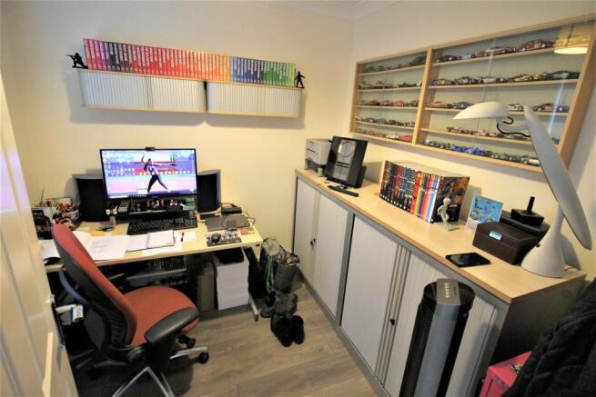 Photo 11