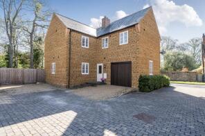 Bridge House, Banbury Road, Daventry NN11 3YY