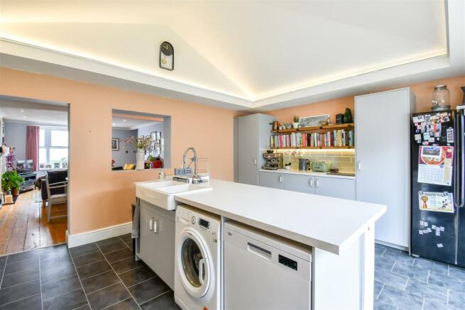 Kitchen / Breakfast