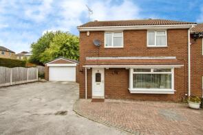 19, White Laithe Walk, Whinmoor, Leeds LS14 2ER