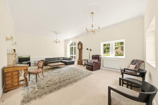 2 bed Retirement Property for sale Image 7