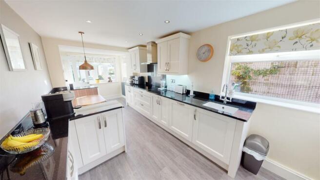 Astley Close Kitchen