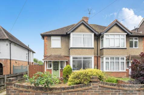 Worplesdon Road, Guildford, Surrey, GU2