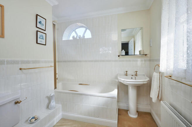 Photo 13