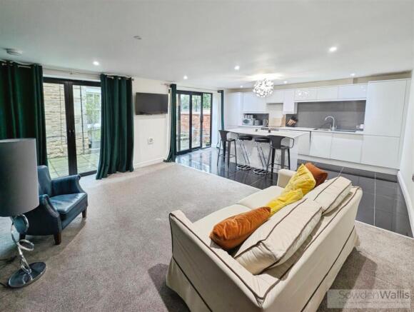 Open Plan Kitchen Living Area