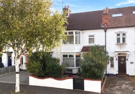 Shaftesbury Avenue, Thorpe Bay, Essex, SS1