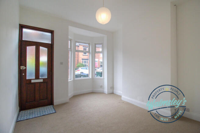 Sitting room & entrance
