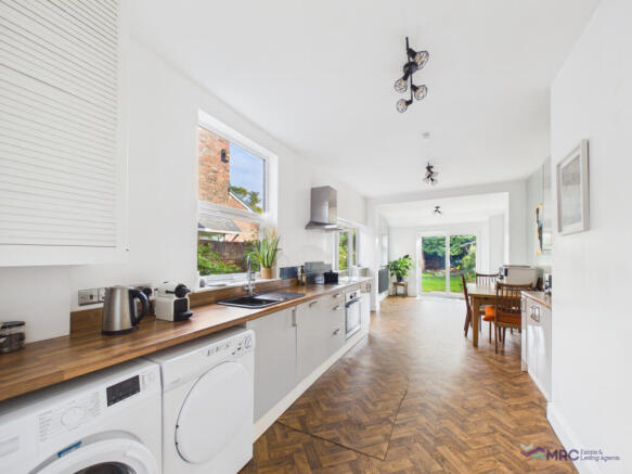 3 bed terraced house for sale Arlington Avenue, C