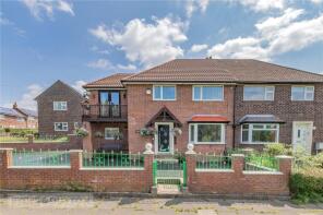 464, Huddersfield Road, Carrbrook, Stalybridge SK15 3JP