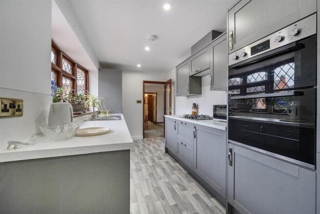 4 Witherley Road, Atherstone