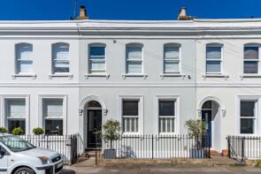 6, Victoria Terrace, Cheltenham GL52 6BN