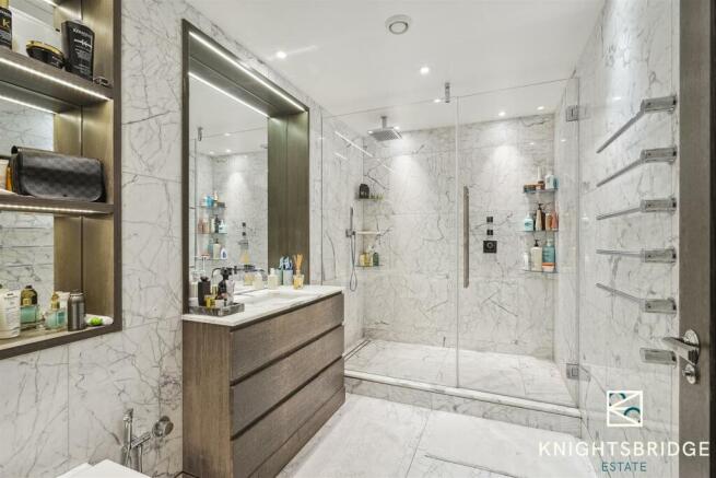 Apartment 8, 1 Hans Crescent (1).jpg