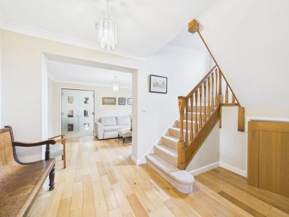 4 bed Detached for sale Image 5