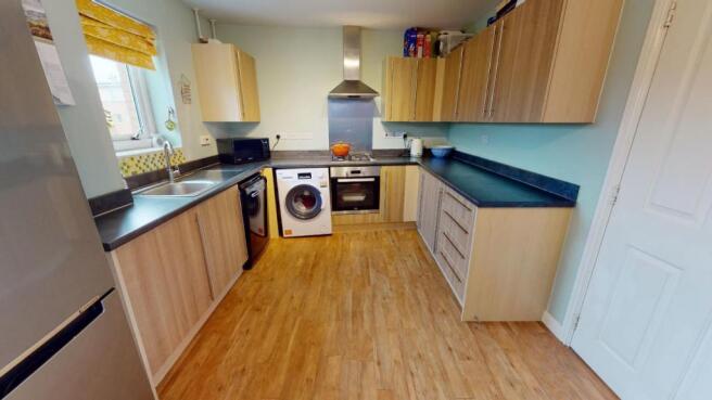 LOUNGE/KITCHEN/DINING ROOM