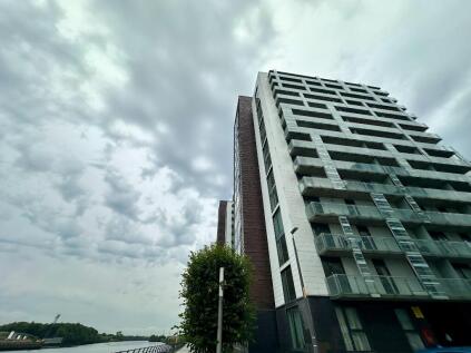 Castlebank Place, Glasgow Harbour, Glasgow, G11